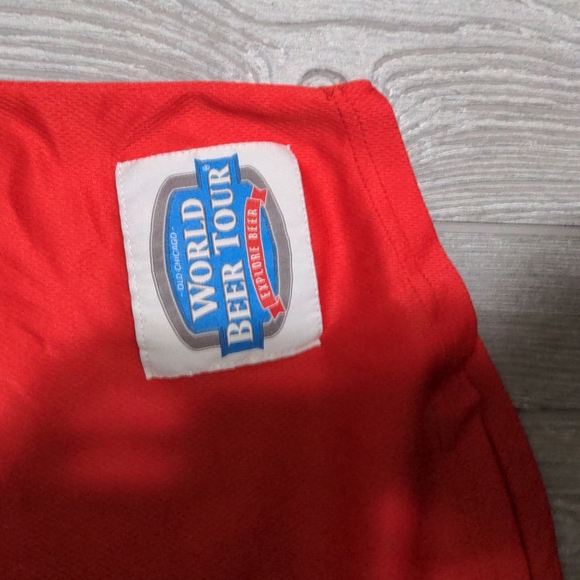 Old Chicago world beer tour jersey. - Picture 2 of 3